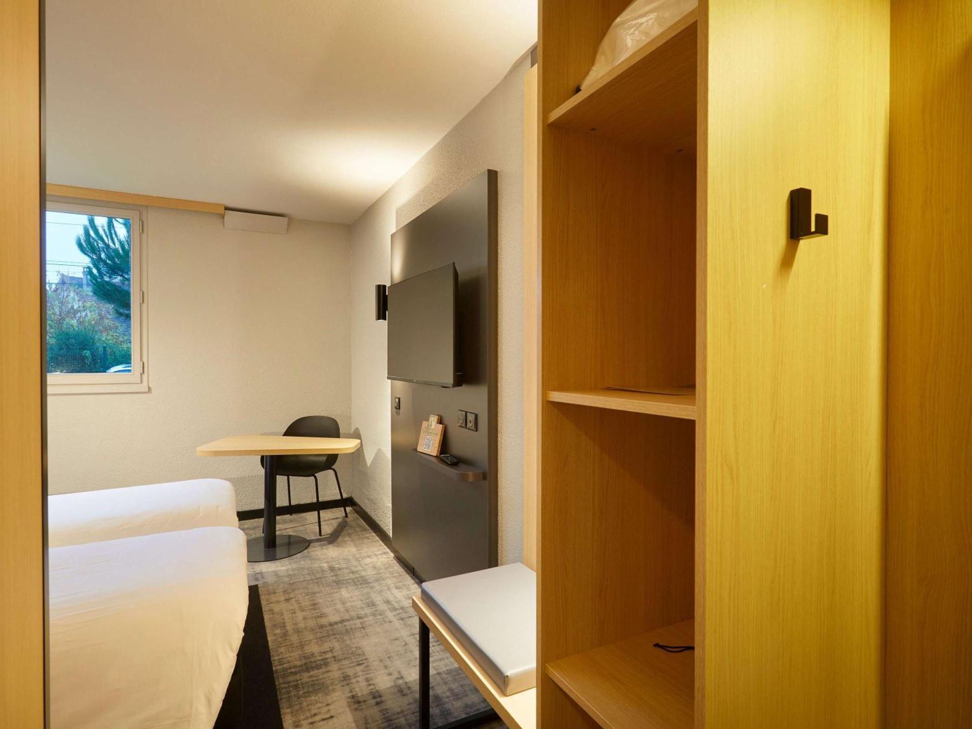 Ibis Le Mans Est Pontlieue Hotel Екстериор снимка