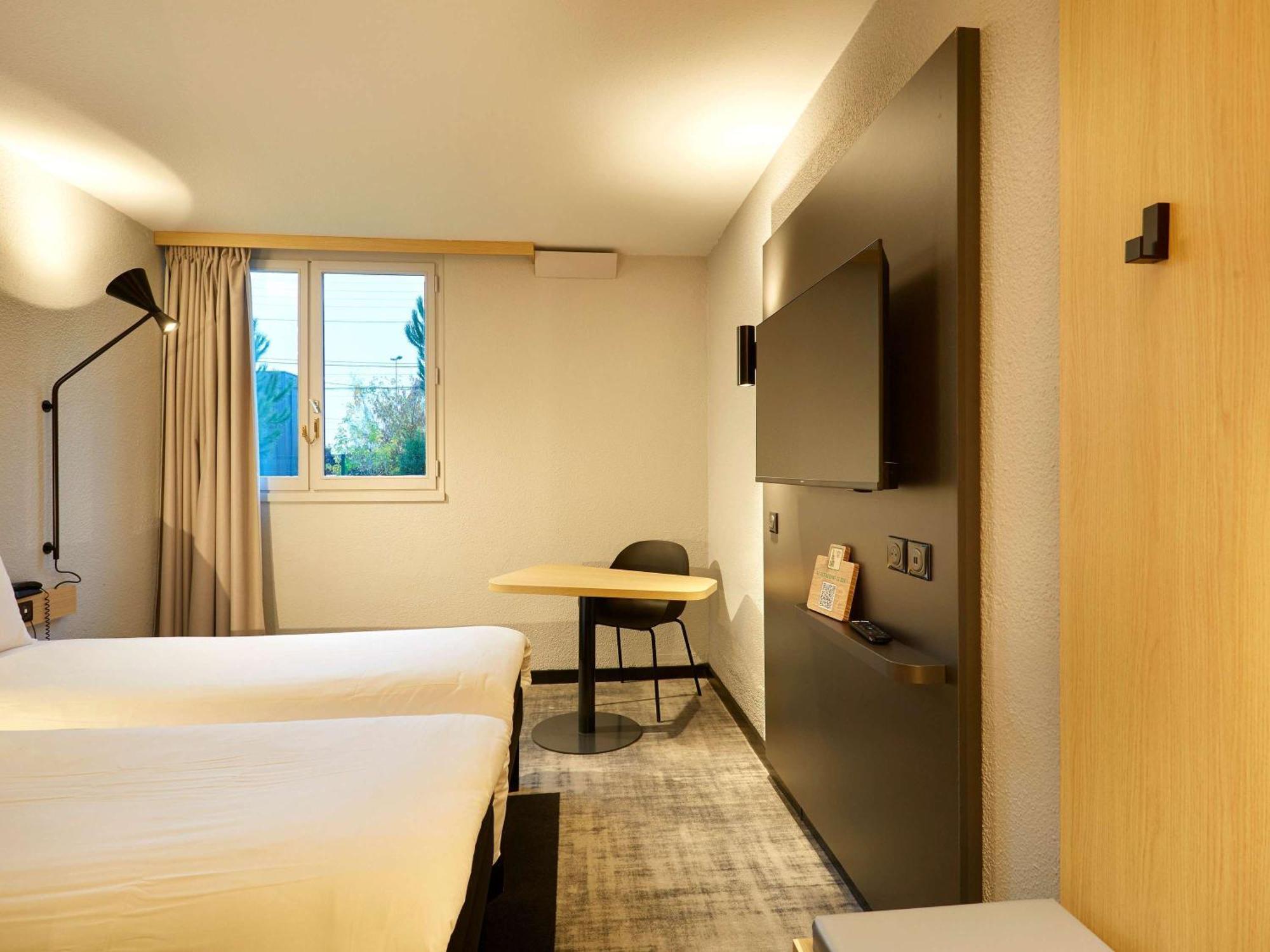 Ibis Le Mans Est Pontlieue Hotel Екстериор снимка